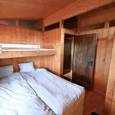 Holiday home Cozy Mountain In - Ski-bike-in-out *